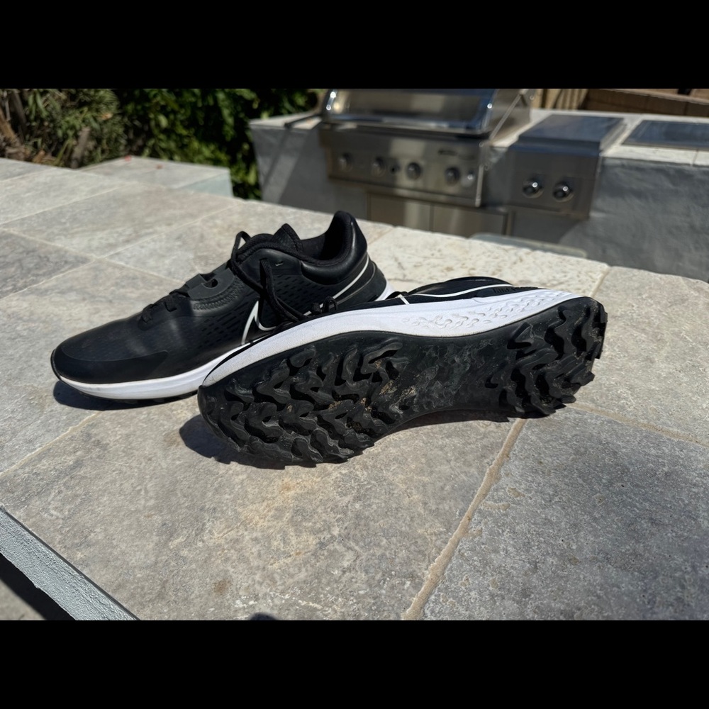 Nike men’s Infinity Pro 2 black golf shoe